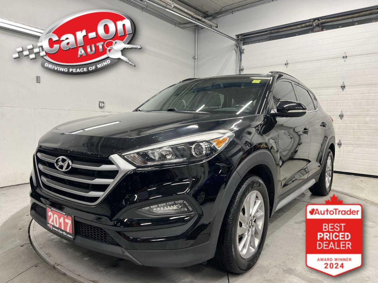 2017 Hyundai Tucson LUXURY AWD | HTD LEATHER | PANO ROOF | CARPLAY Photo0
