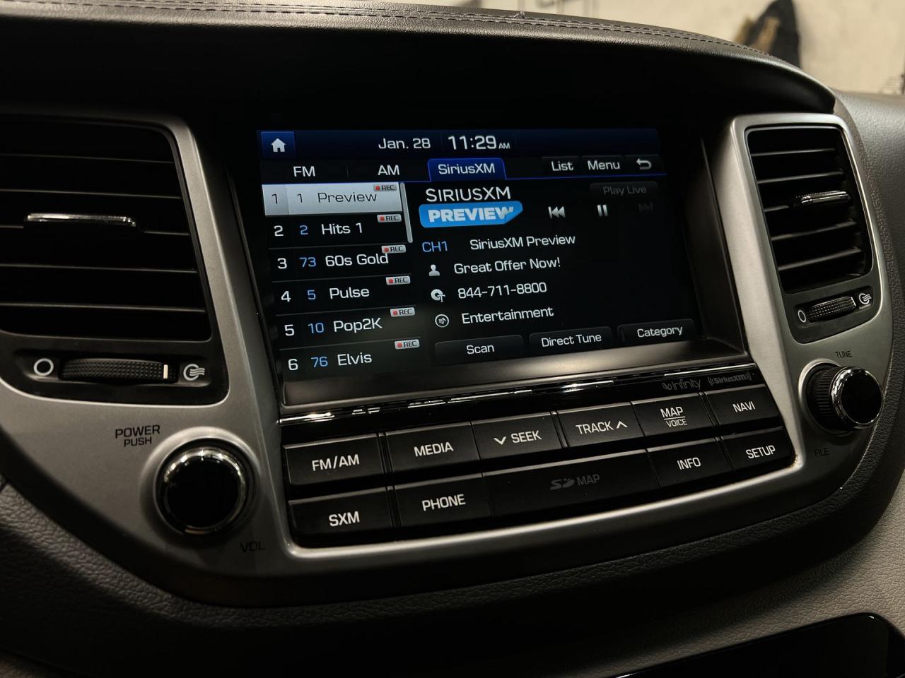 2017 Hyundai Tucson LUXURY AWD | HTD LEATHER | PANO ROOF | CARPLAY Photo