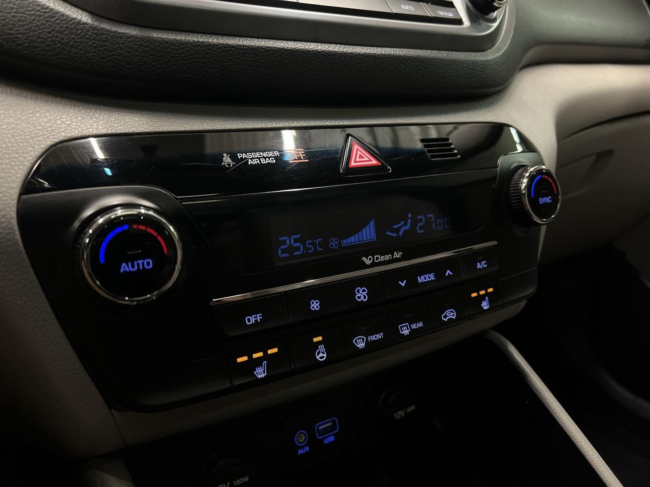 2017 Hyundai Tucson LUXURY AWD | HTD LEATHER | PANO ROOF | CARPLAY Photo