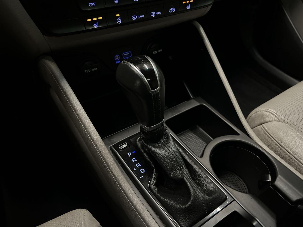 2017 Hyundai Tucson LUXURY AWD | HTD LEATHER | PANO ROOF | CARPLAY Photo