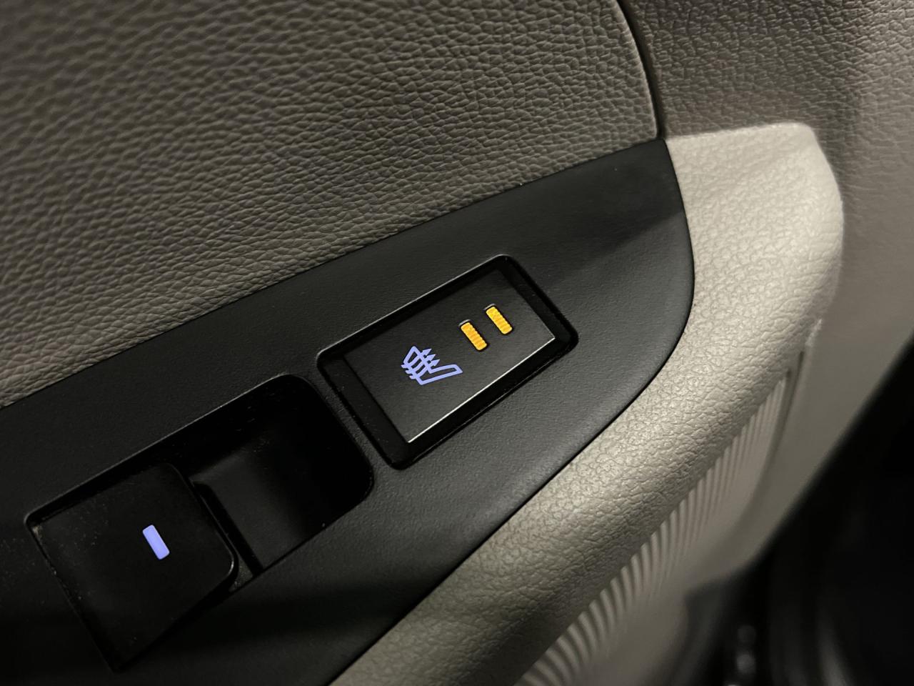 2017 Hyundai Tucson LUXURY AWD | HTD LEATHER | PANO ROOF | CARPLAY Photo