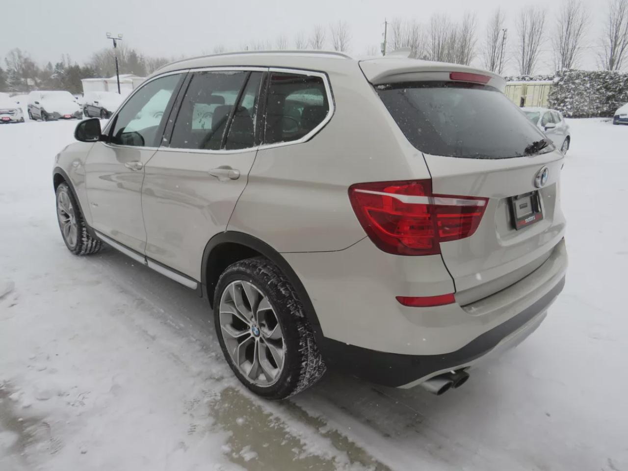 2015 BMW X3 xDrive35i (**SAFETY/CERTIFIED!!**AWD**ALLOY RIMS**FOG LIGHTS**LEATHER**NAVIGATION**HEATED SEATS**PUSH BUTTON START**ELECTRIC PARKING BRAKE**STOP AND GO**DUAL SUNROOF**DUAL CLIMATE CONTROL**POWER SEATS**CD PLAYER**ECO MODE**SPORT MODE**REVERSE PARKING CENS Photo