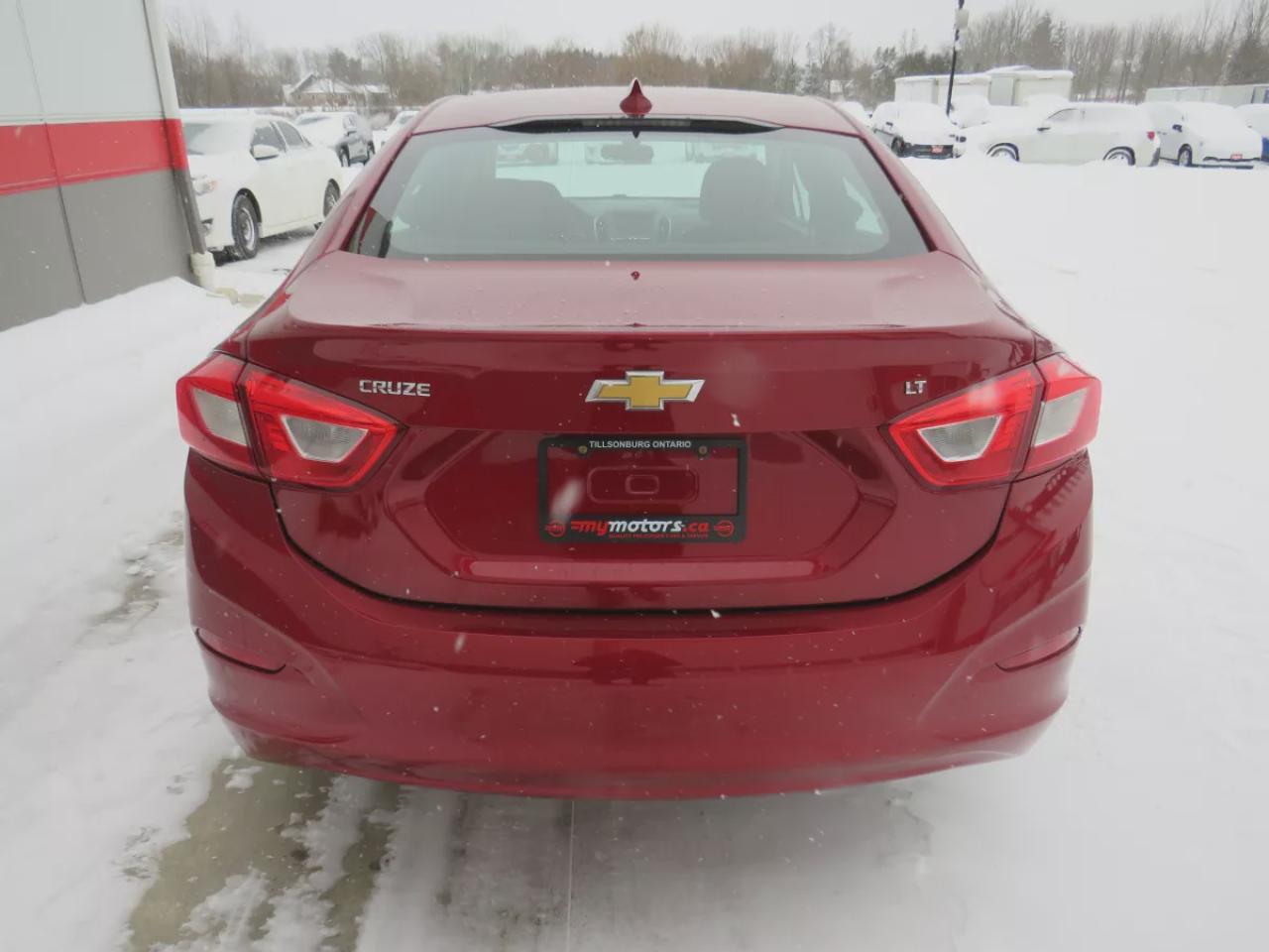 2018 Chevrolet Cruze LT (**SAFETY/CERTIFIED**ALLOY RIMS**POWER SEATS**REMOTE START**DIGITAL TOUCHSCREEN**PUSH BUTTON START**HEATED SEATS**REVERSE CAMERA**CRUISE CONTROL**BLUETOOTH**) Photo
