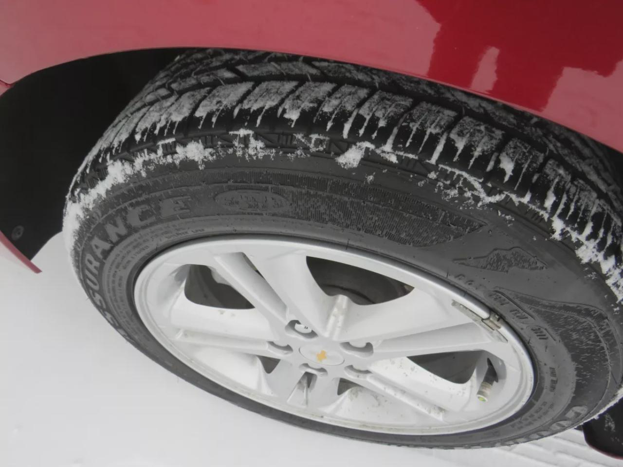 2018 Chevrolet Cruze LT (**SAFETY/CERTIFIED**ALLOY RIMS**POWER SEATS**REMOTE START**DIGITAL TOUCHSCREEN**PUSH BUTTON START**HEATED SEATS**REVERSE CAMERA**CRUISE CONTROL**BLUETOOTH**) Photo