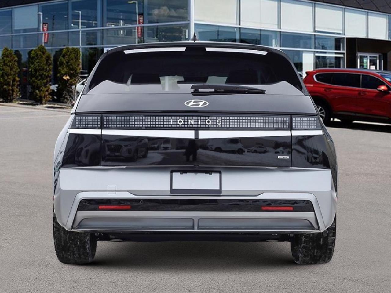 2026 Hyundai IONIQ 5 Preferred AWD Long Range w/Ultimate Pkg  - $212.68 /Wk Photo4