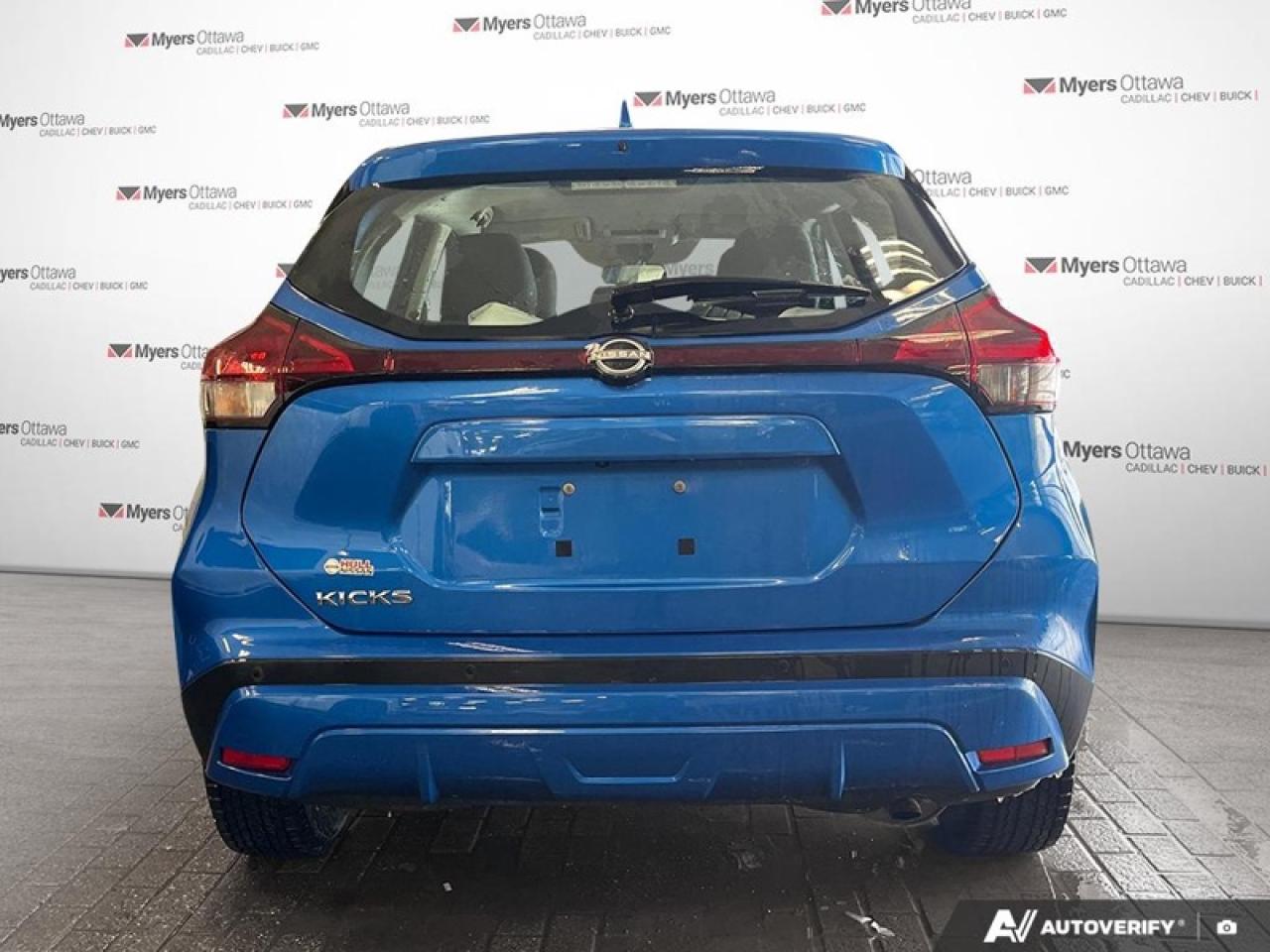 2022 Nissan Kicks S  KICKS S, CARPLAY, REAR CAMERA, PUSH TO START Photo