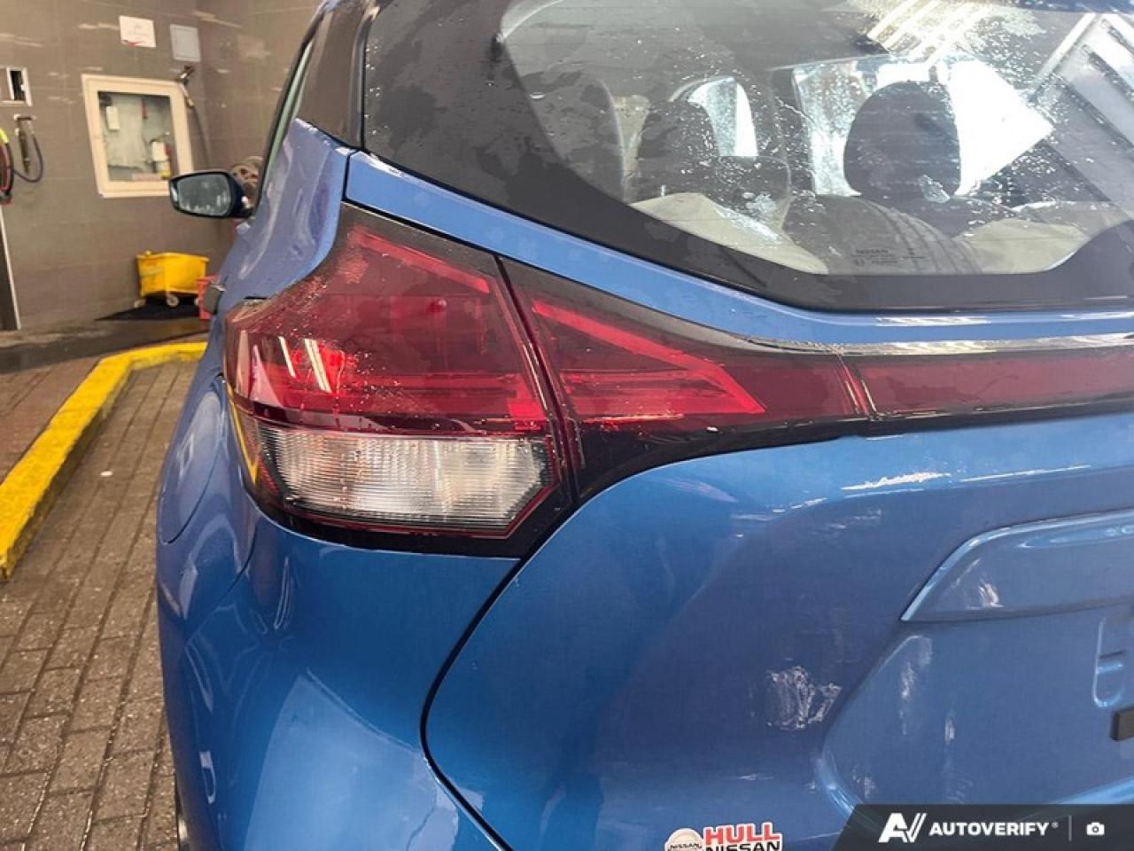 2022 Nissan Kicks S  KICKS S, CARPLAY, REAR CAMERA, PUSH TO START Photo