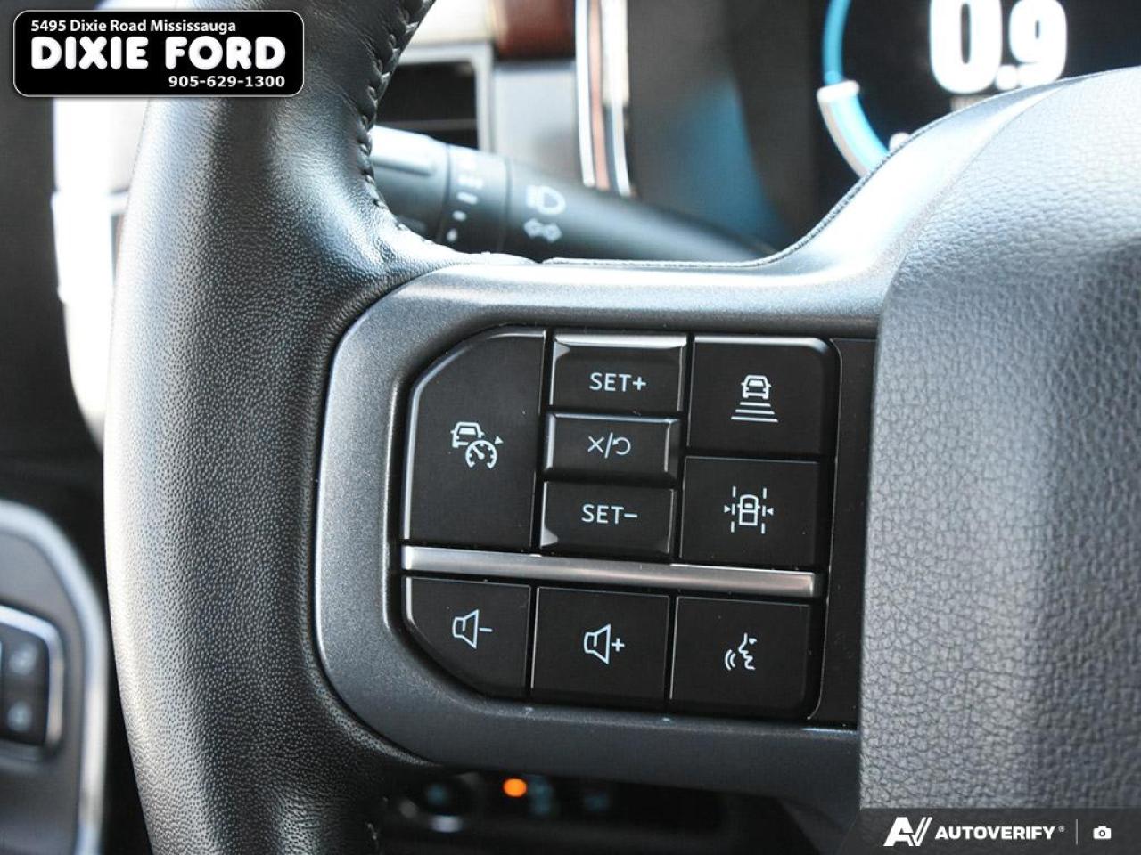 2023 Ford F-150 Lariat Photo