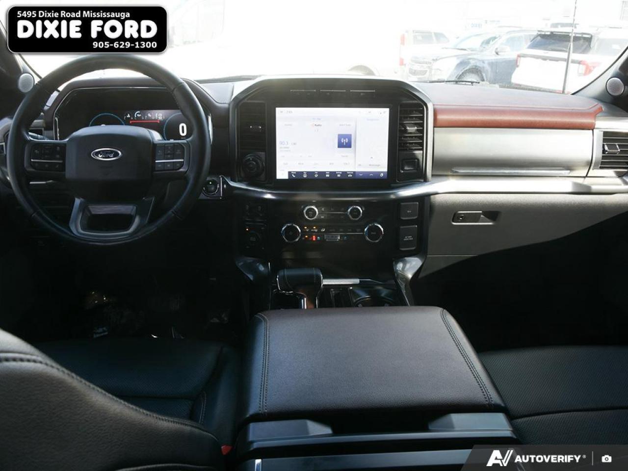 2023 Ford F-150 Lariat Photo