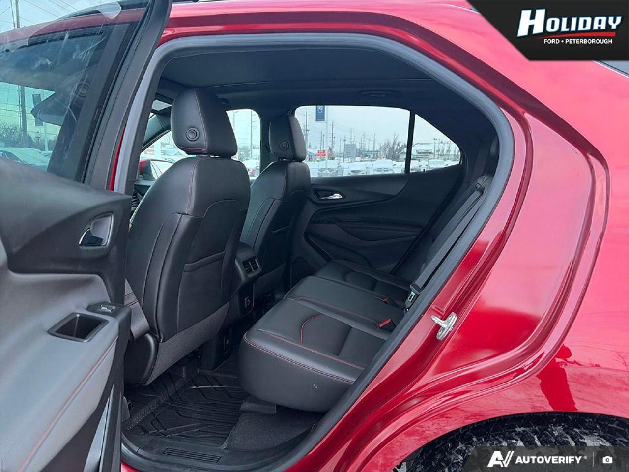 2022 Chevrolet Equinox RS Photo