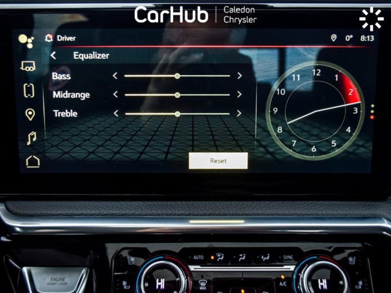 2023 GMC Sierra 1500 Denali 4WD Crew Cab 147" 5.3L Leather Multi Pro TailGate 13.4"Display Photo