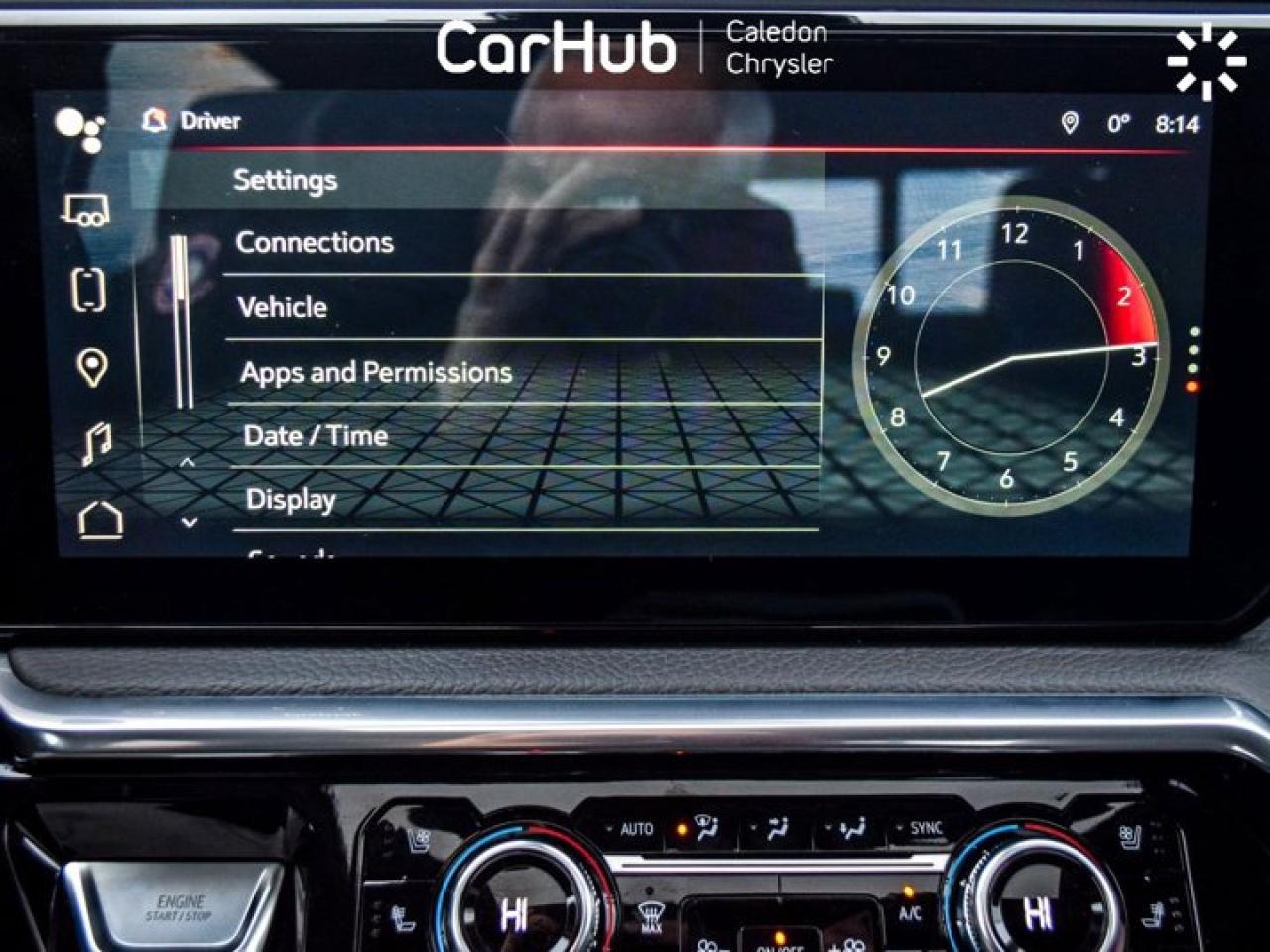 2023 GMC Sierra 1500 Denali 4WD Crew Cab 147" 5.3L Leather Multi Pro TailGate 13.4"Display Photo