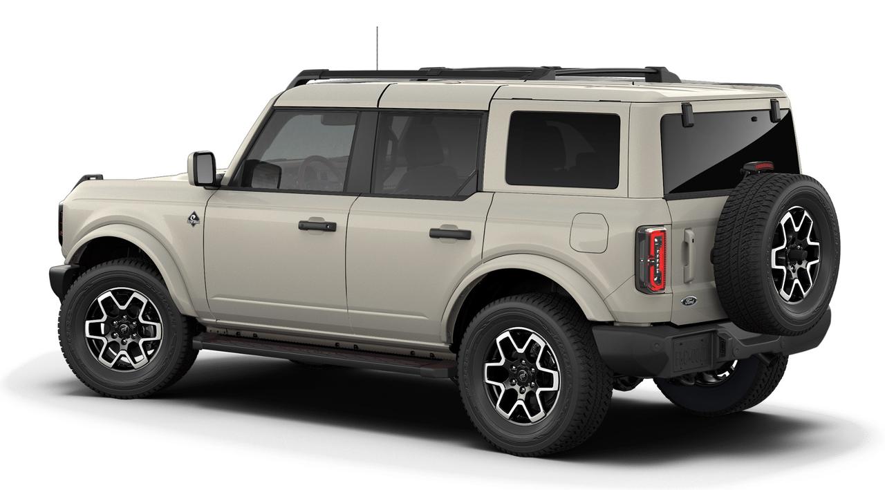 2026 Ford Bronco Outer Banks Photo
