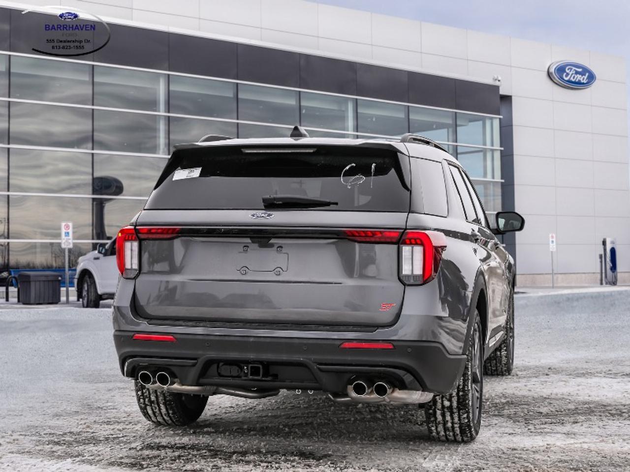 2026 Ford Explorer ST Photo2