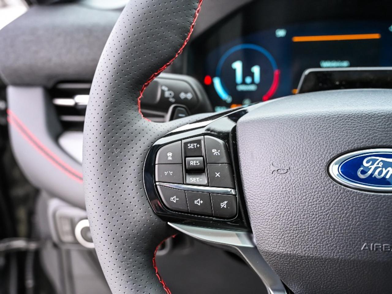 2026 Ford Explorer ST Photo