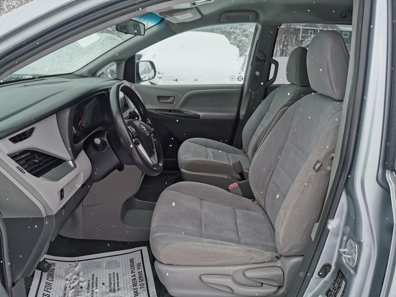 2015 Toyota Sienna L 7 Passenger V6 Photo
