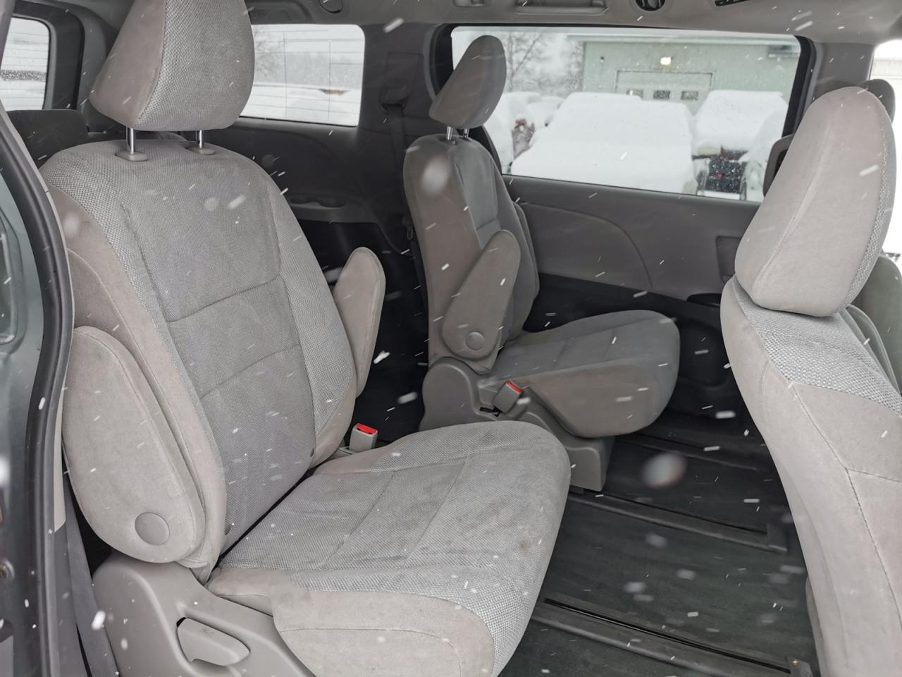 2015 Toyota Sienna L 7 Passenger V6 Photo