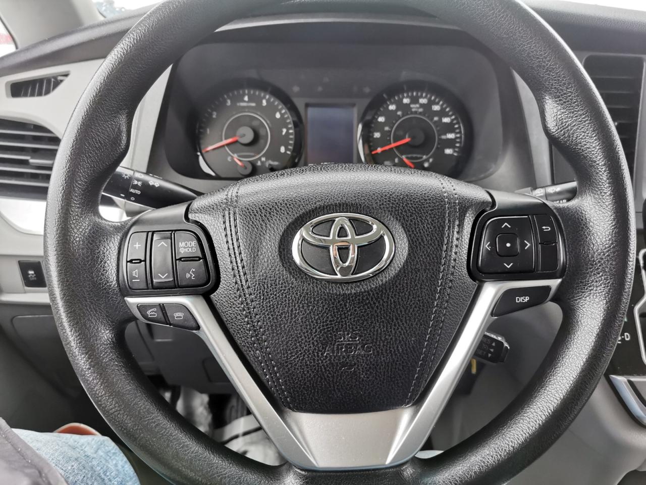 2015 Toyota Sienna L 7 Passenger V6 Photo