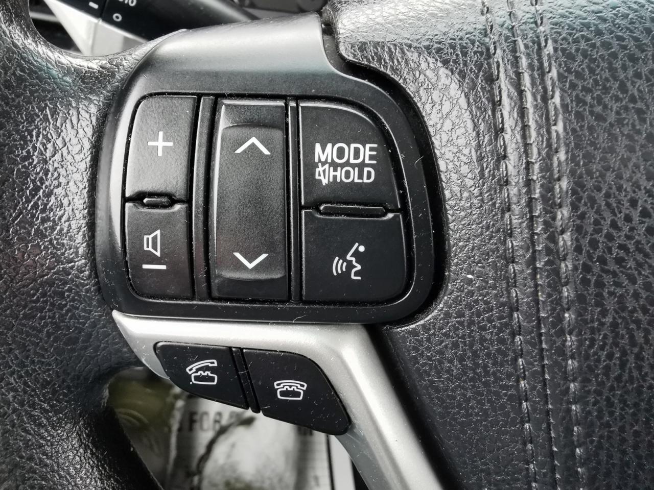 2015 Toyota Sienna L 7 Passenger V6 Photo