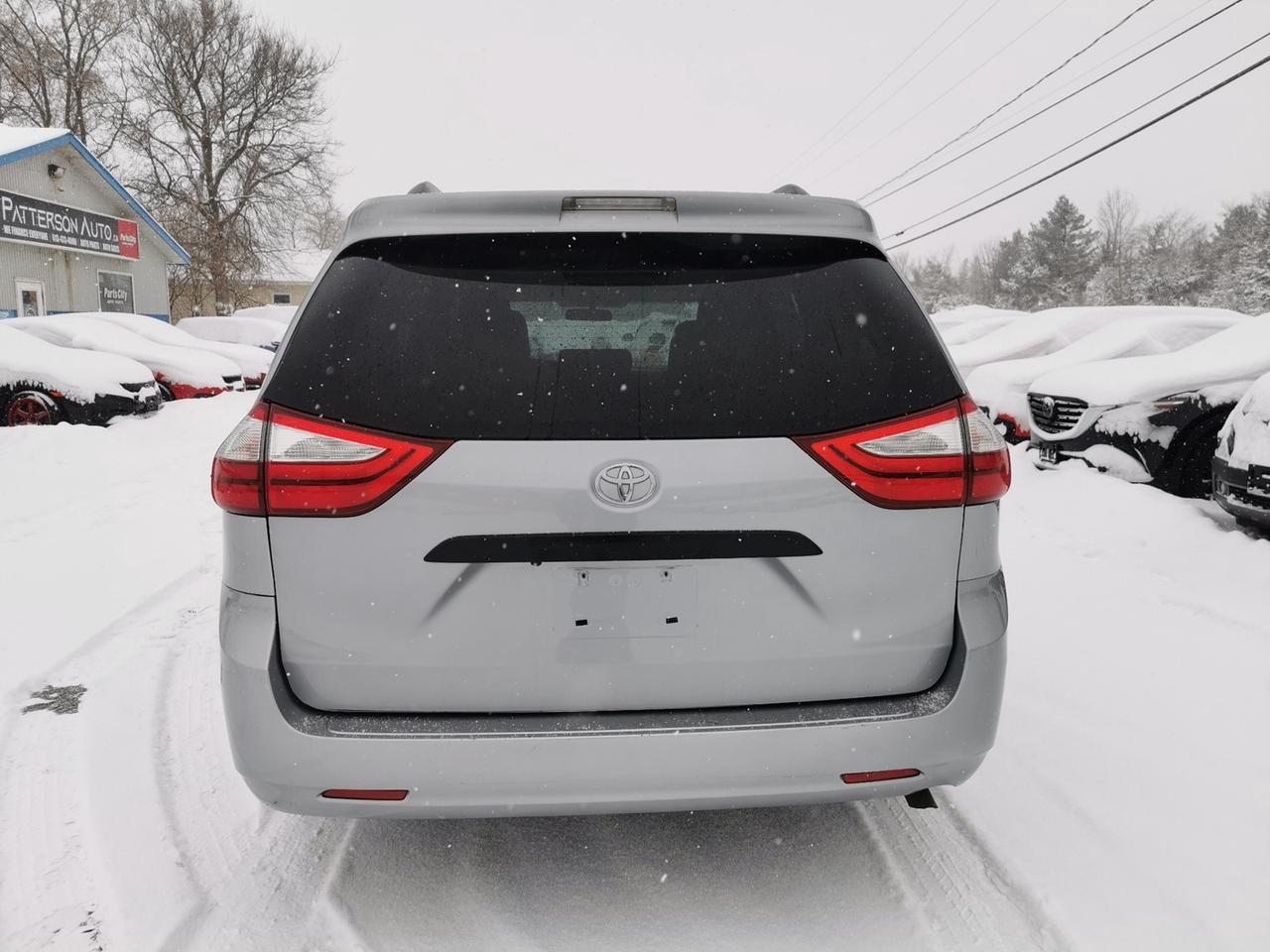 2015 Toyota Sienna L 7 Passenger V6 Photo