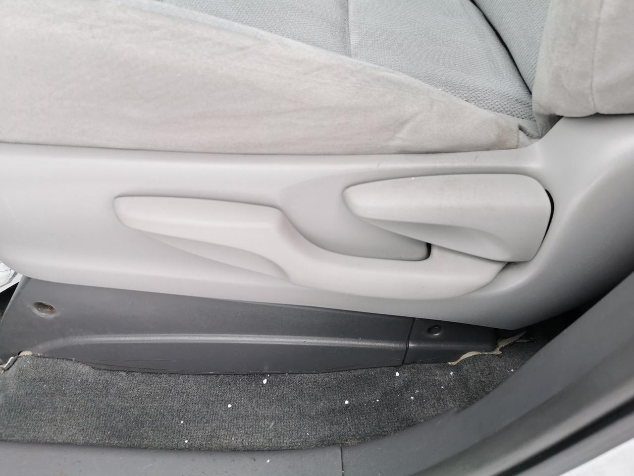 2015 Toyota Sienna L 7 Passenger V6 Photo