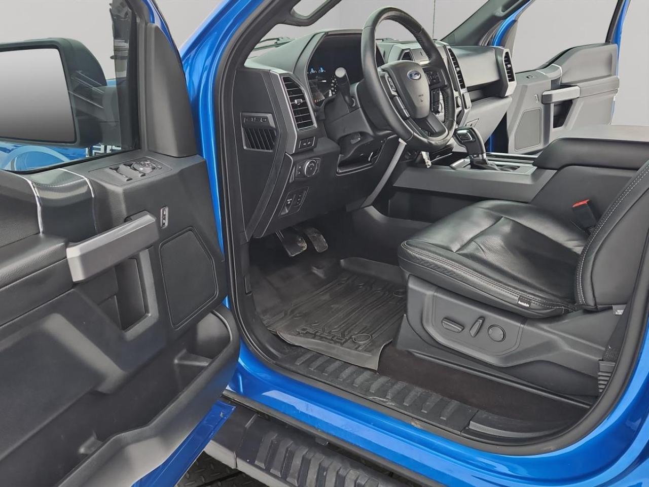 2019 Ford F-150 XLT Photo