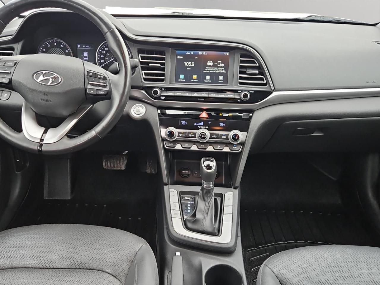 2019 Hyundai Elantra Luxury Photo