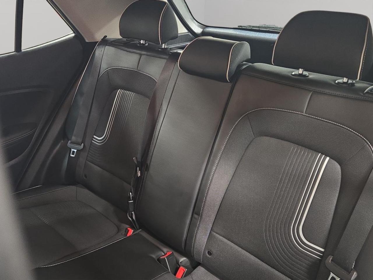 2020 Hyundai Venue Trend Urban Photo