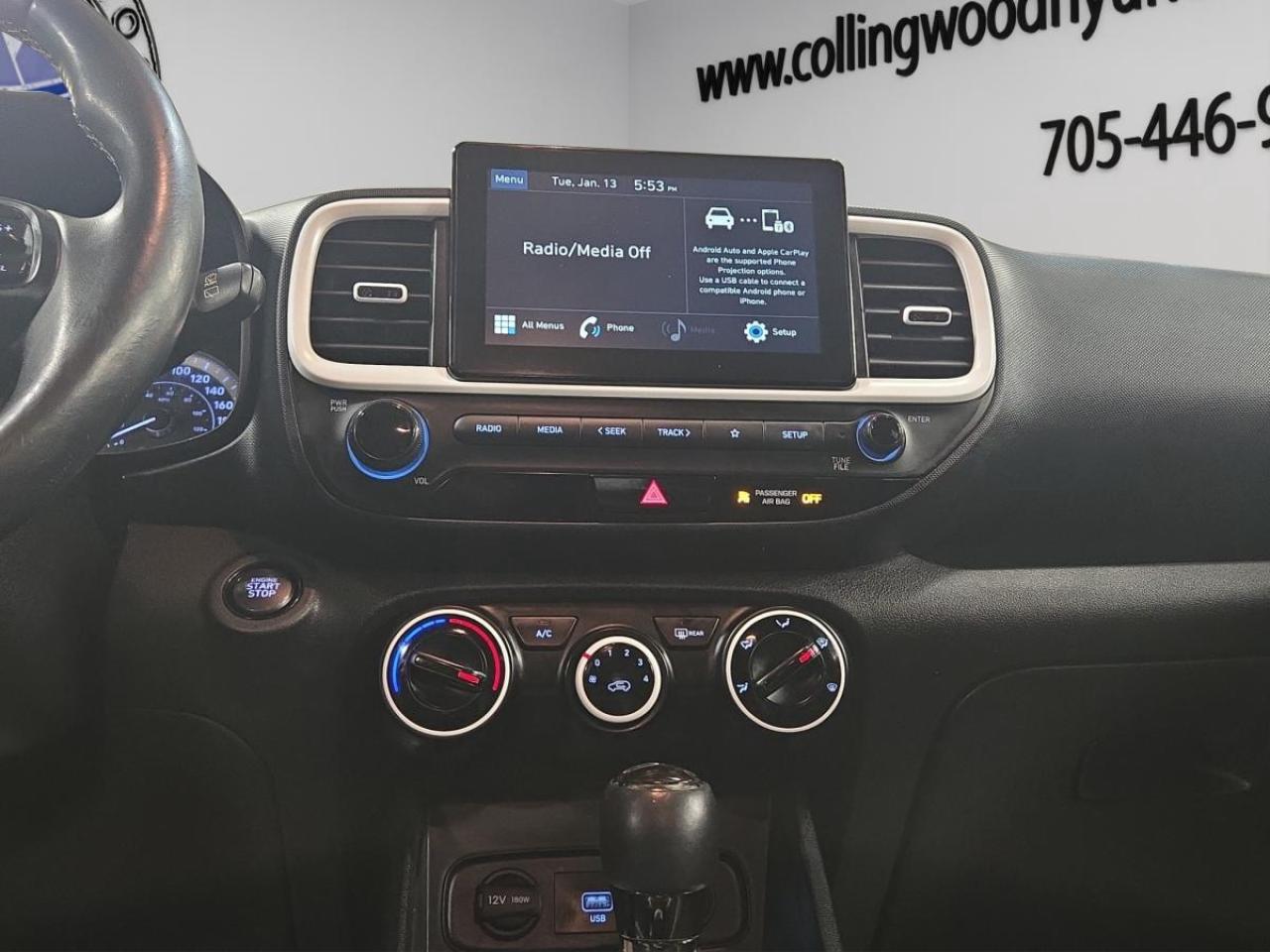 2020 Hyundai Venue Trend Urban Photo