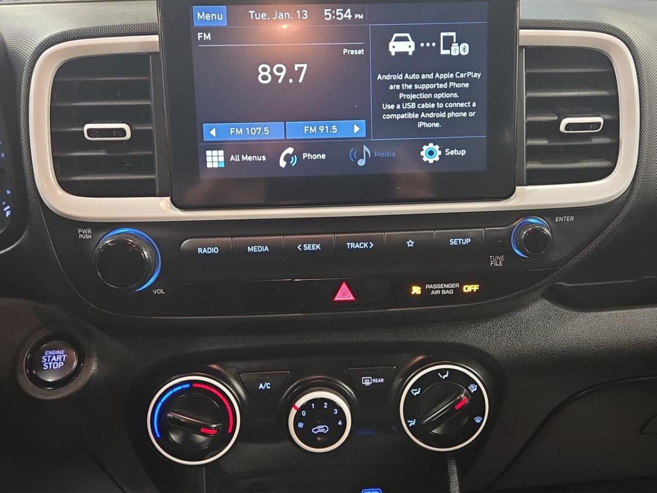 2020 Hyundai Venue Trend Urban Photo