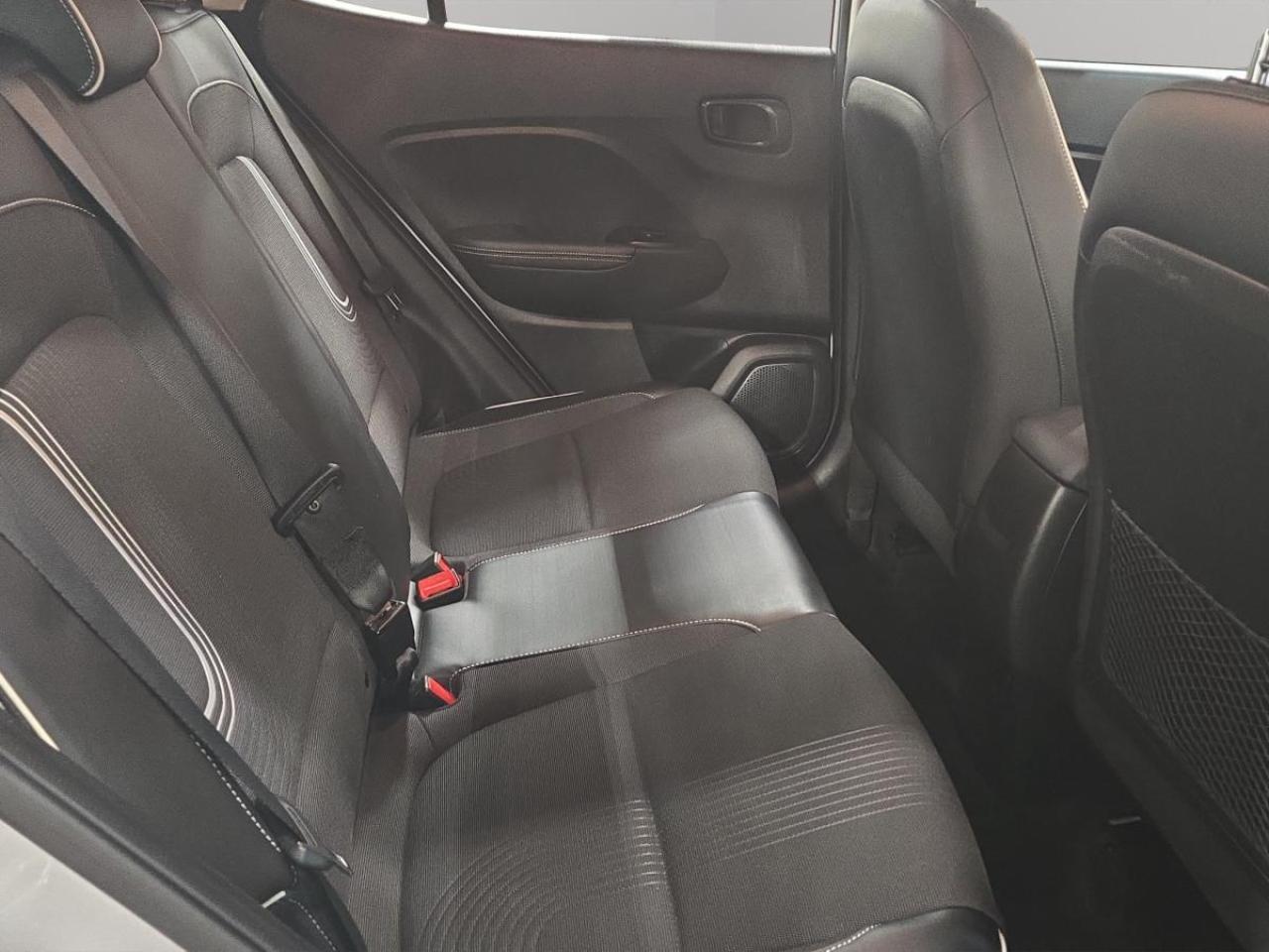 2020 Hyundai Venue Trend Urban Photo