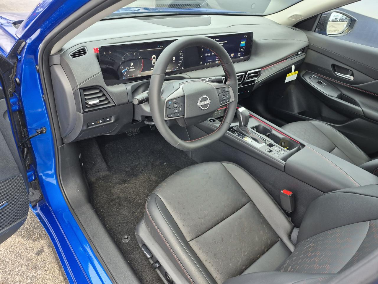 2026 Nissan Sentra SR Premium Photo6