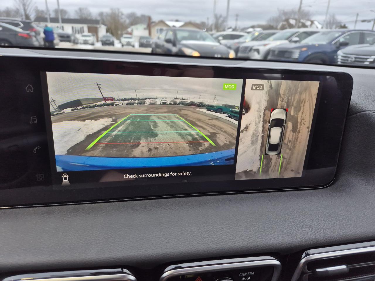 2026 Nissan Sentra SR Premium Photo12