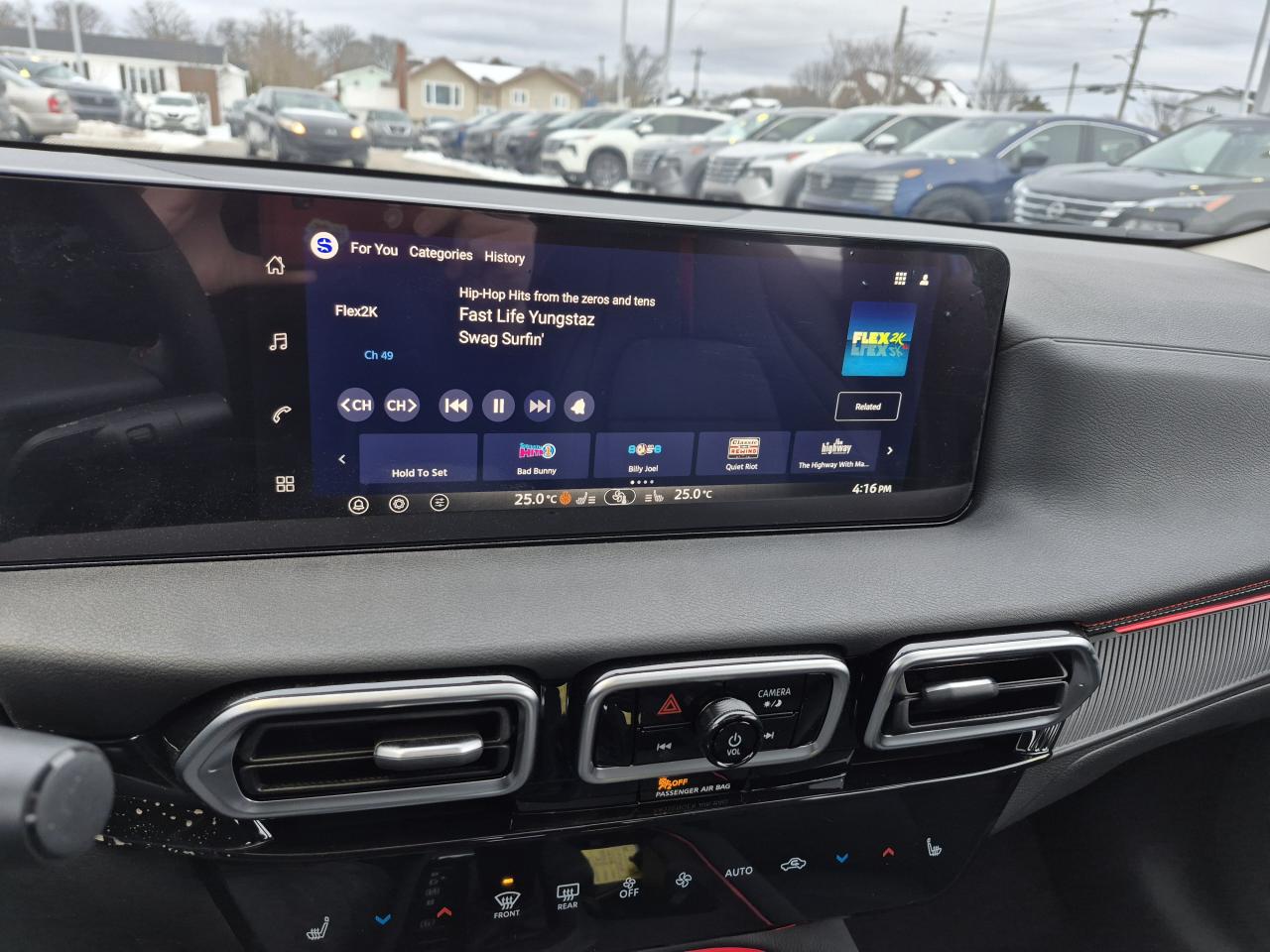 2026 Nissan Sentra SR Premium Photo11