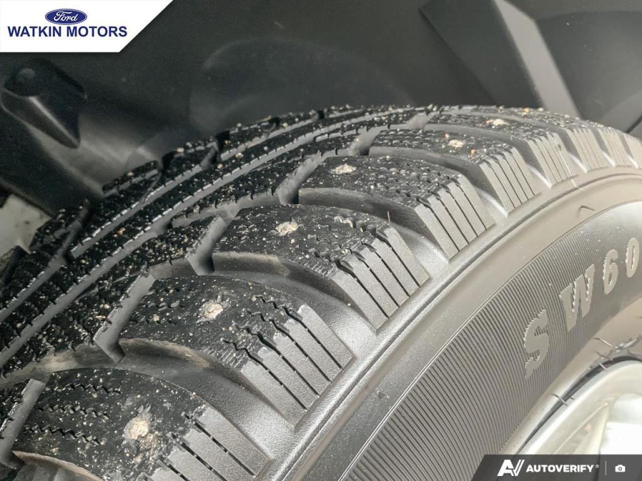 2011 Ford Explorer Base 4WD Photo9