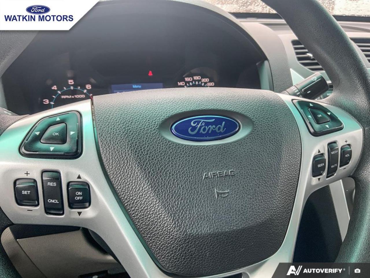 2011 Ford Explorer Base 4WD Photo18