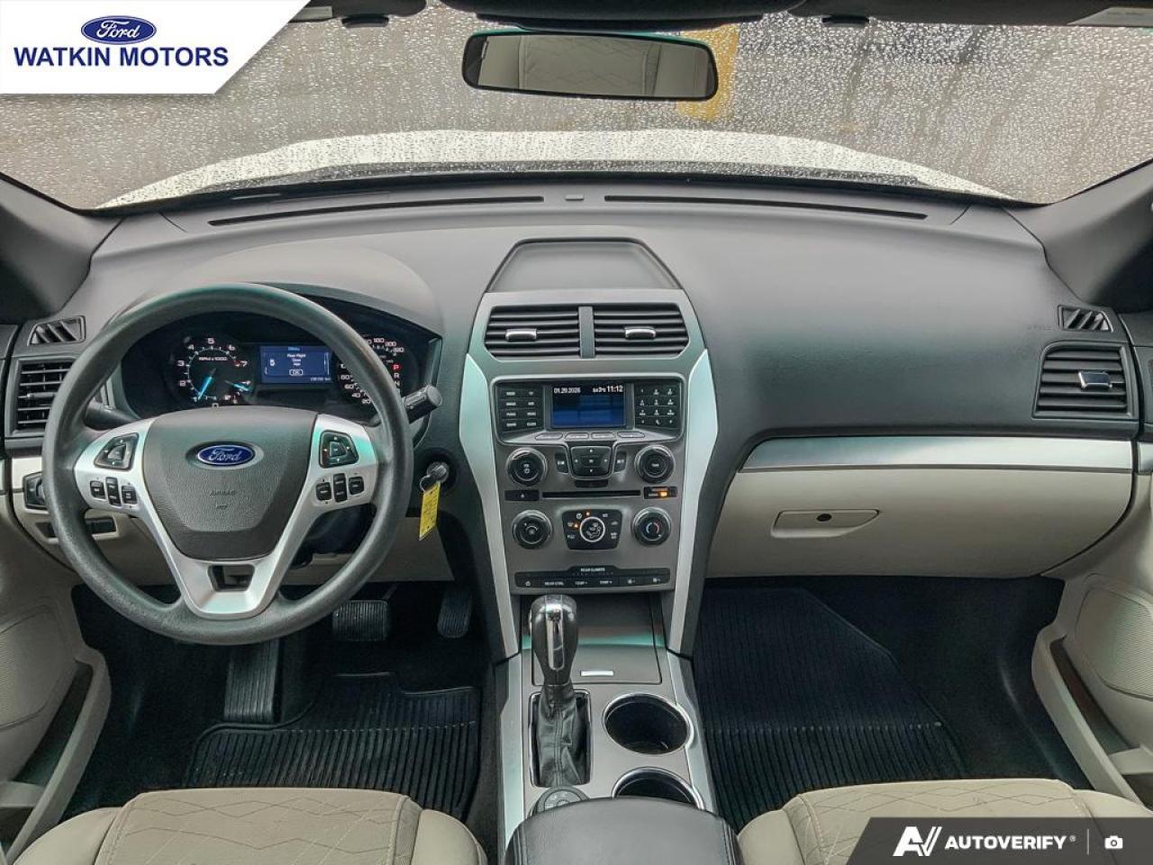 2011 Ford Explorer Base 4WD Photo26