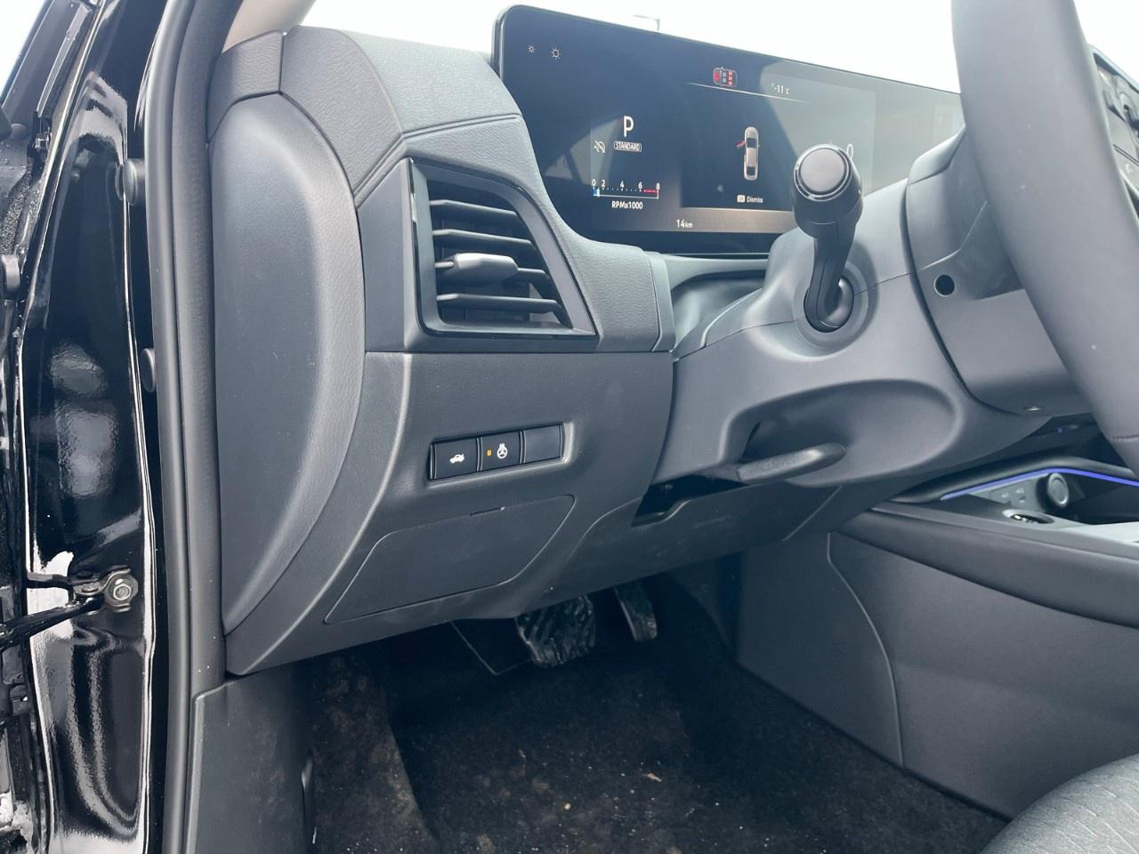 2026 Nissan Sentra SV SEDAN Photo