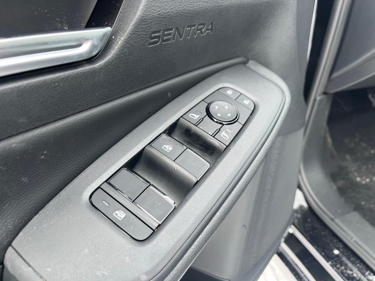 2026 Nissan Sentra SV SEDAN Photo