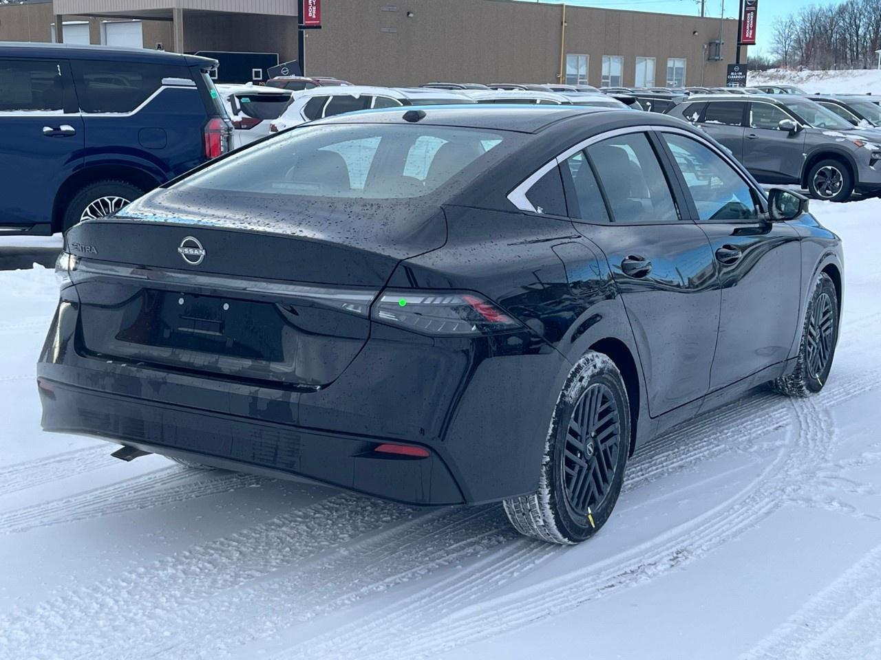 2026 Nissan Sentra SV SEDAN Photo