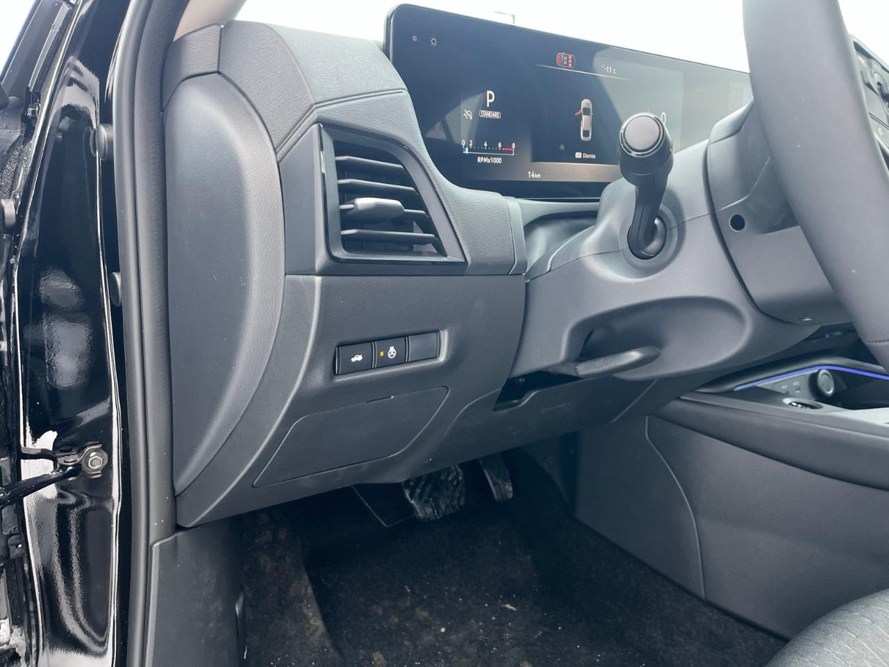 2026 Nissan Sentra SV SEDAN Photo