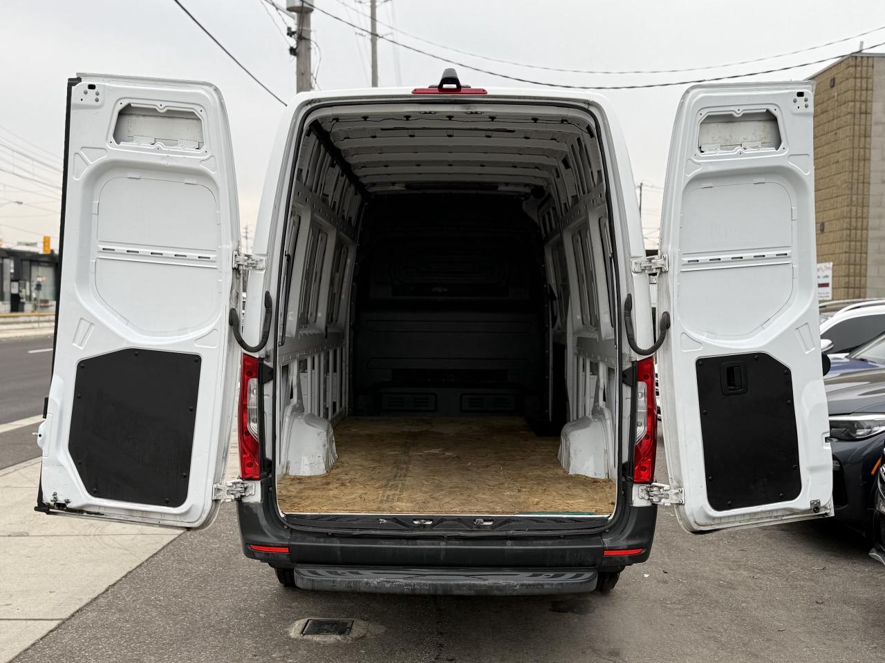 2019 Mercedes-Benz Sprinter 2500 170-in Photo
