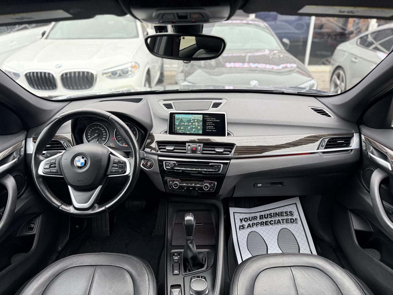 2017 BMW X1 | PREMIUM | PANO | NAVI | HUD | BACK UP CAMERA Photo