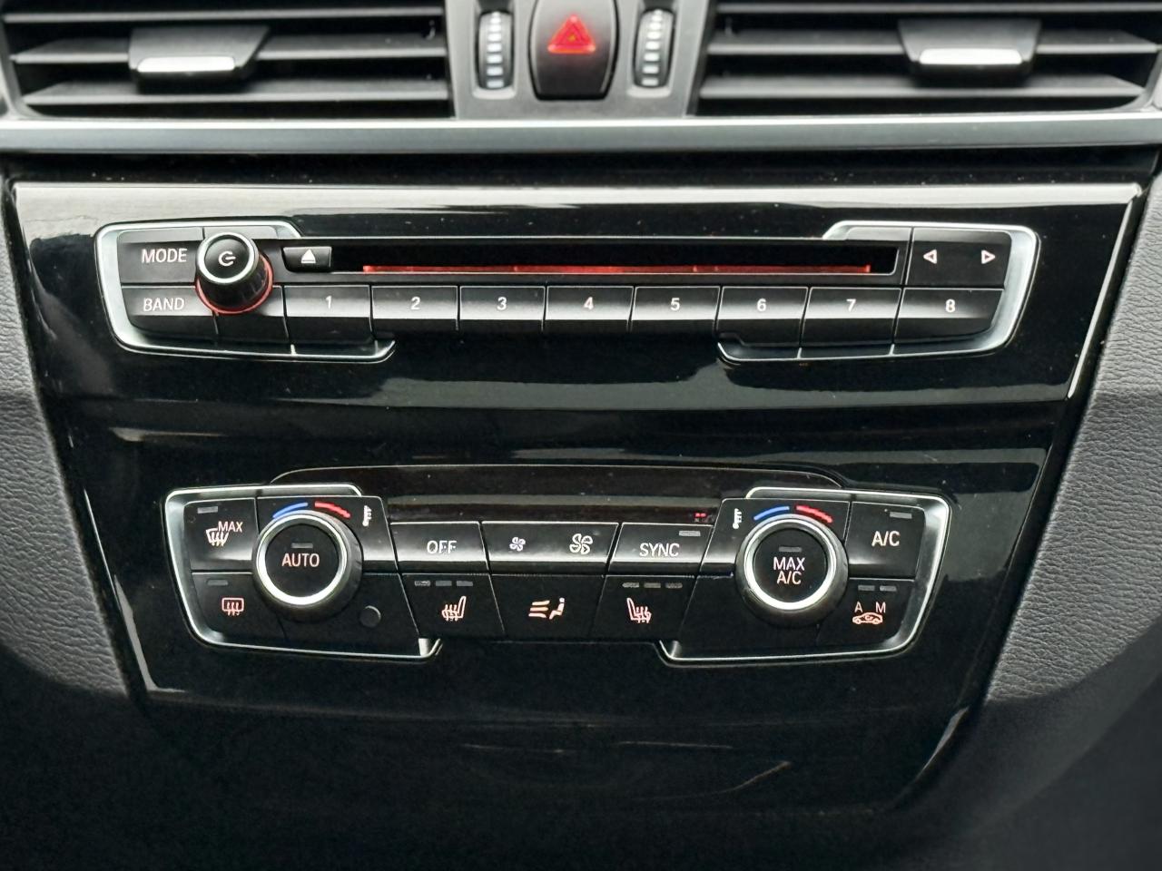 2017 BMW X1 | PREMIUM | PANO | NAVI | HUD | BACK UP CAMERA Photo