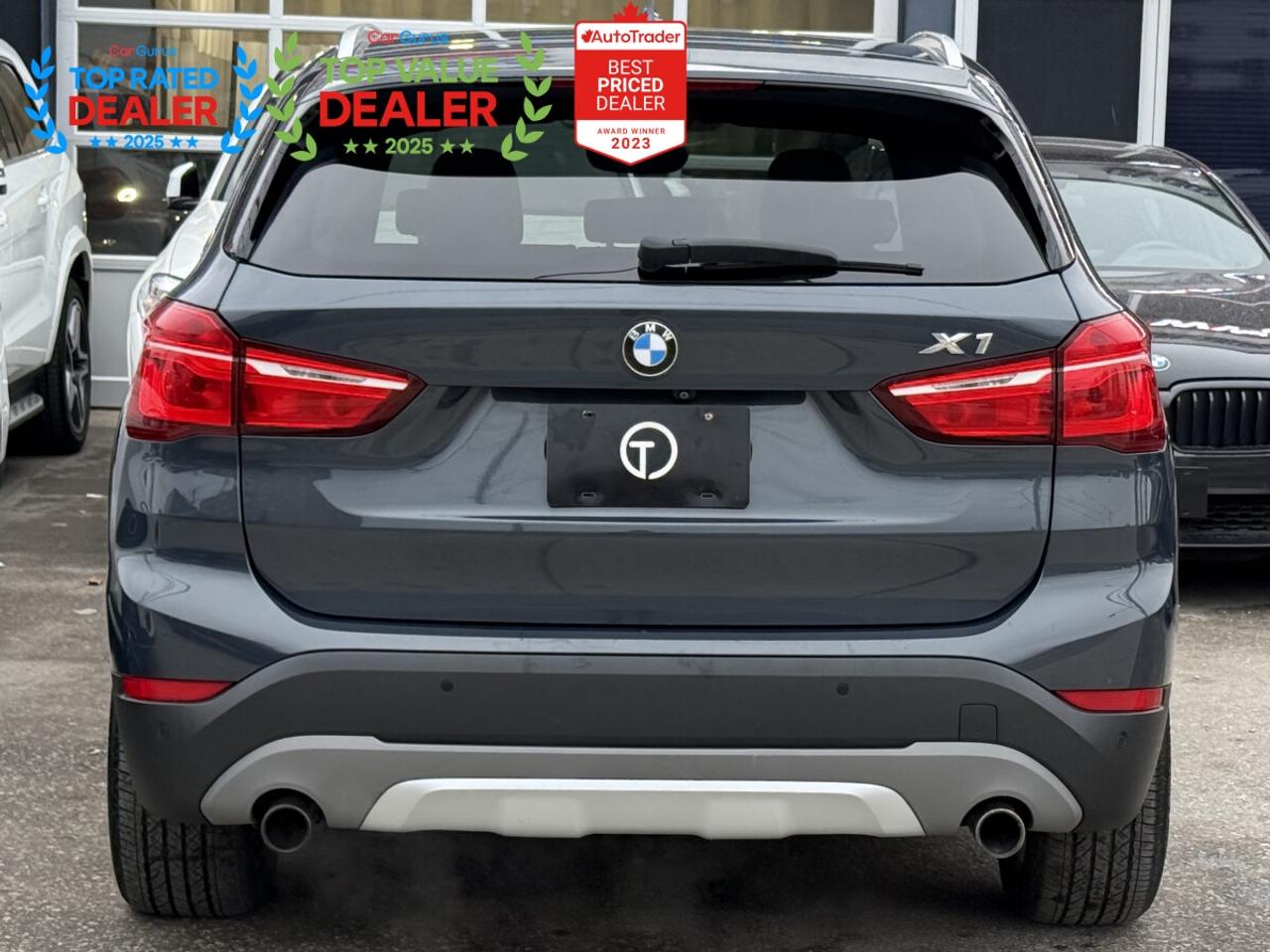 2017 BMW X1 | PREMIUM | PANO | NAVI | HUD | BACK UP CAMERA Photo