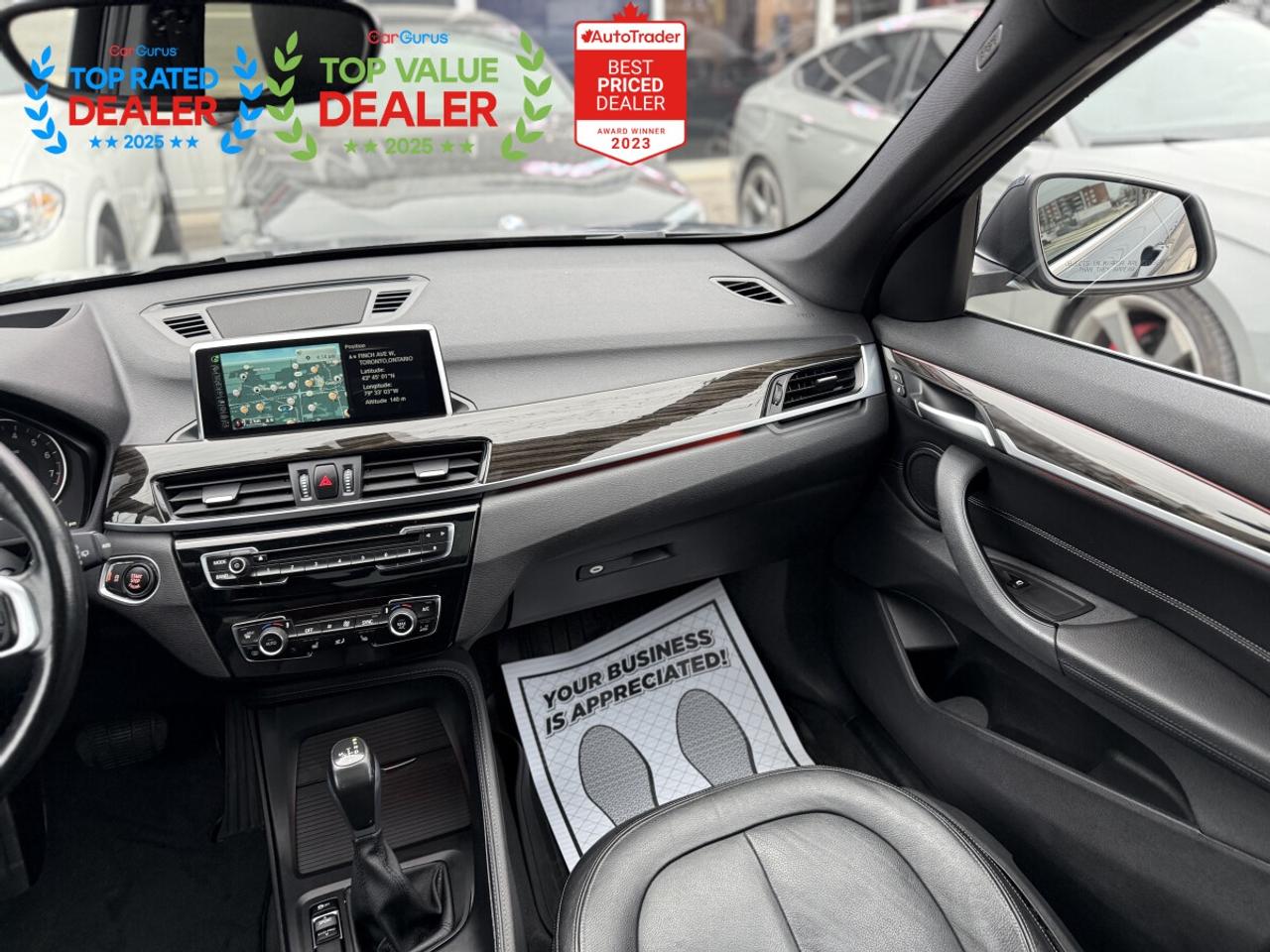 2017 BMW X1 | PREMIUM | PANO | NAVI | HUD | BACK UP CAMERA Photo