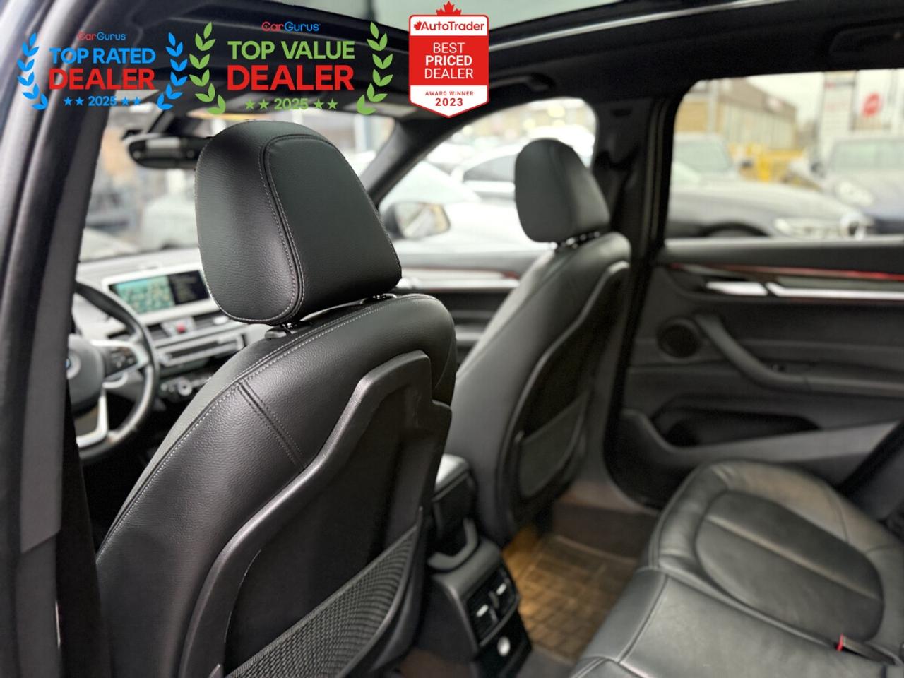 2017 BMW X1 | PREMIUM | PANO | NAVI | HUD | BACK UP CAMERA Photo