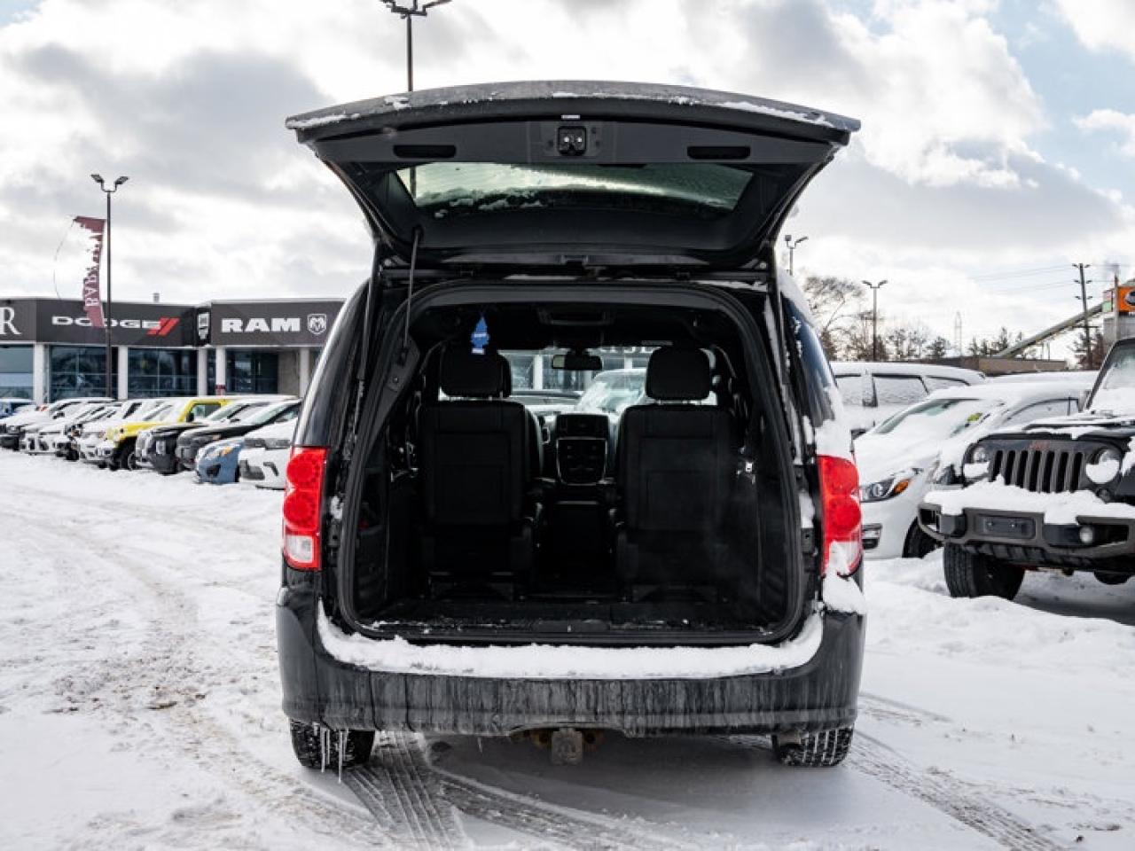 2020 Dodge Grand Caravan PREMIUM PLUS Photo