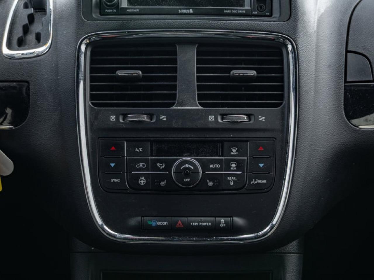 2020 Dodge Grand Caravan PREMIUM PLUS Photo