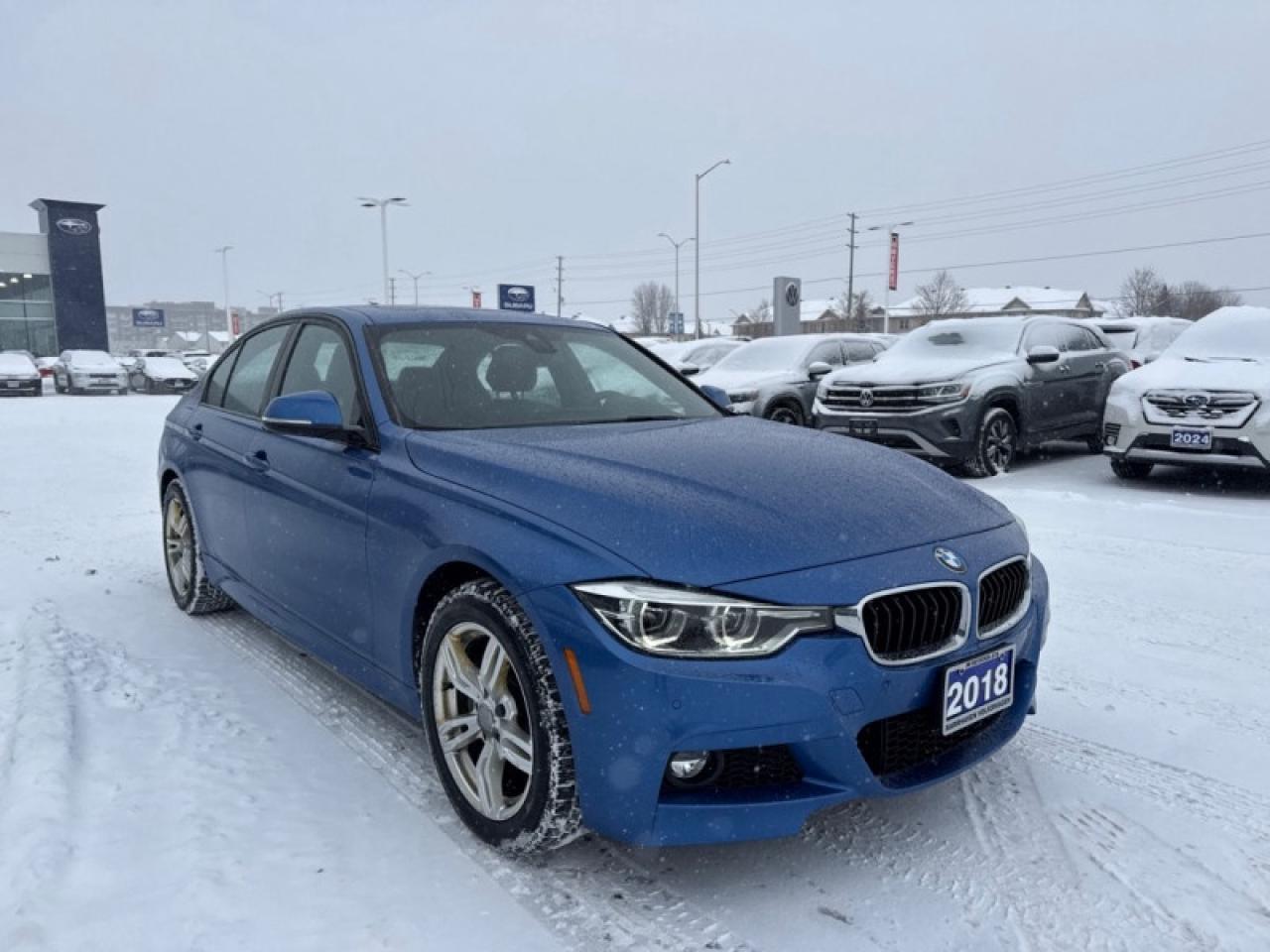 2018 BMW 3 Series 330i xDrive Sedan  - Sunroof Photo3